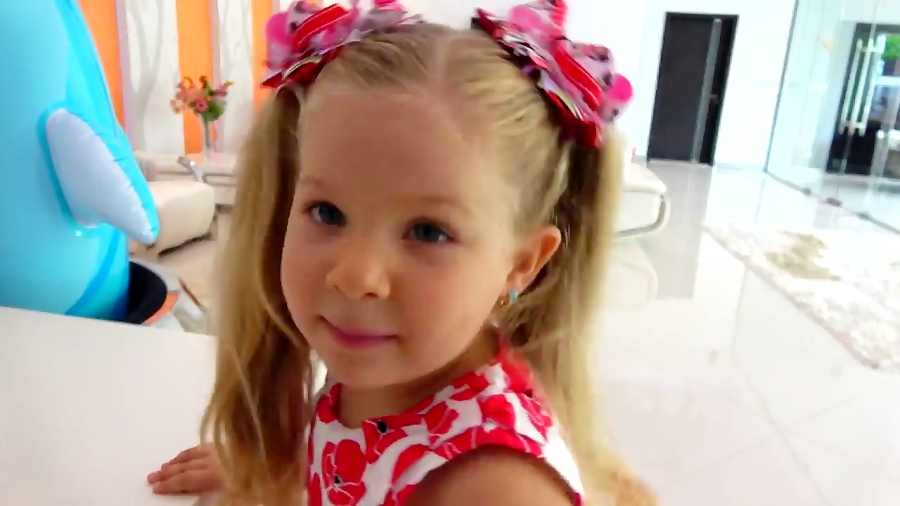 دیانا و اسباب بازی ها - دیانا و دوستان جدید اسباب بازی